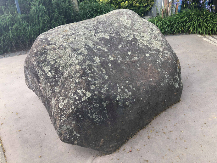 Te Miro Rocks - Very Large Rocks Florida Ltd 